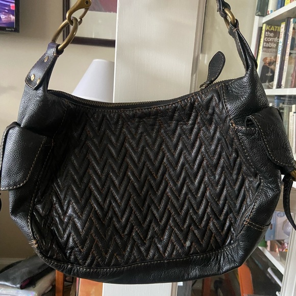 Wilsons Leather Black Shoulder Bag - Picture 4 of 11